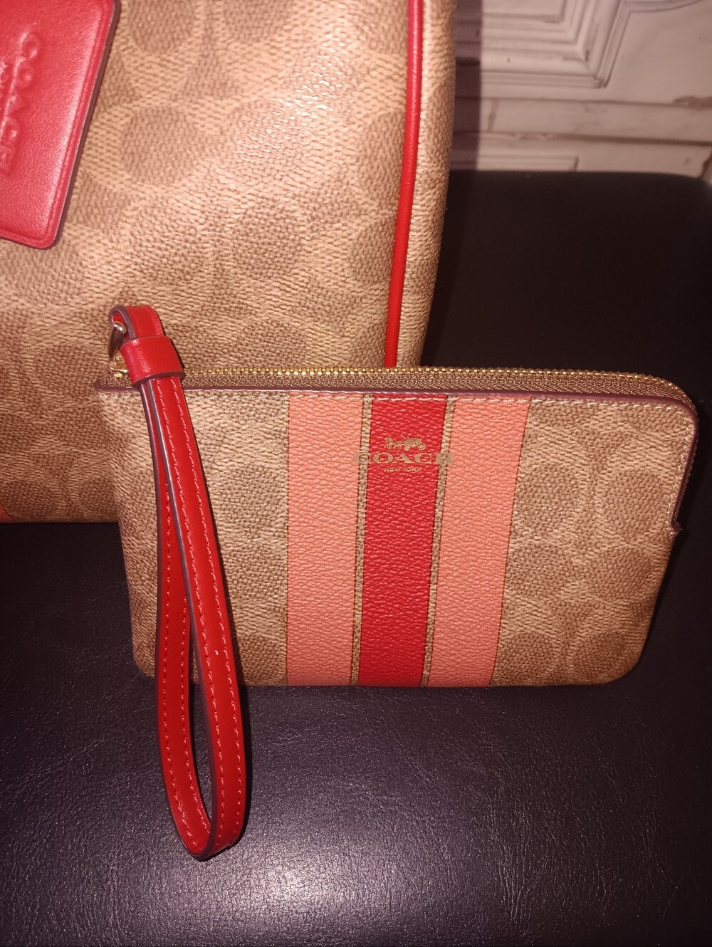 Coach Large Rowan Pink And Red Stripe Tan Signature With Wristlet And Strap - Picture 5 of 15